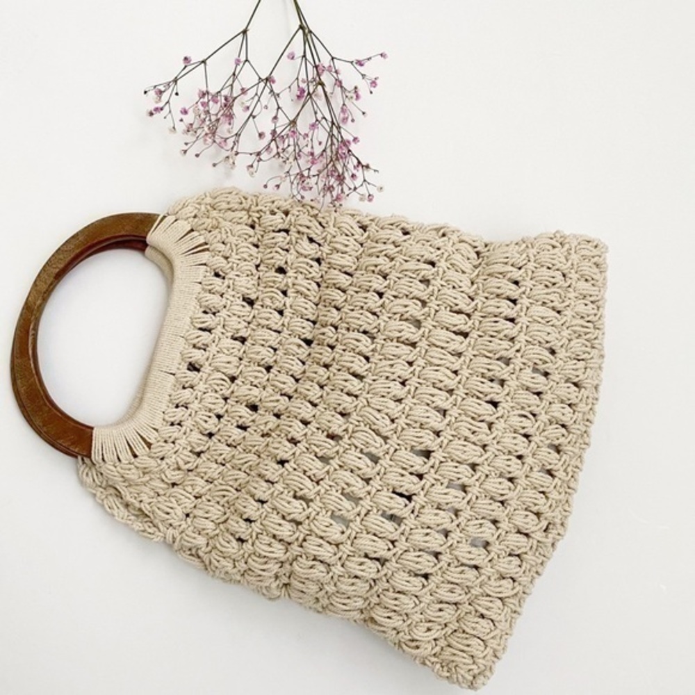 NWOT Universal Thread Crochet Wooden Handle